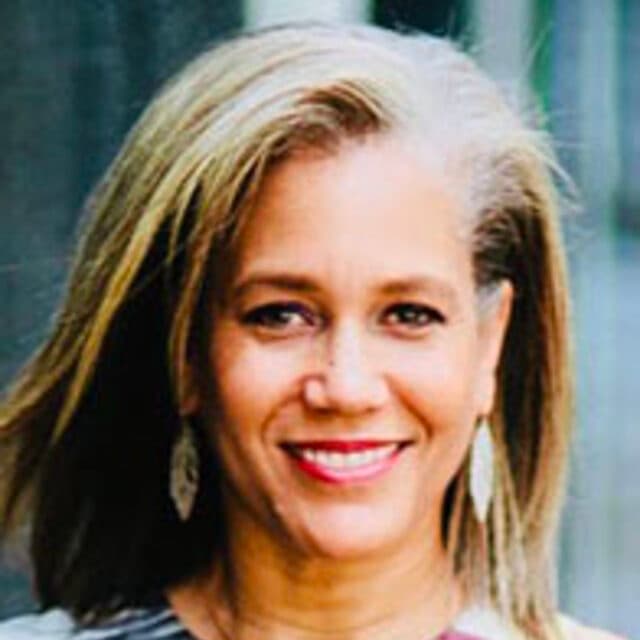 4A in Focus: Lauren Pattani '97